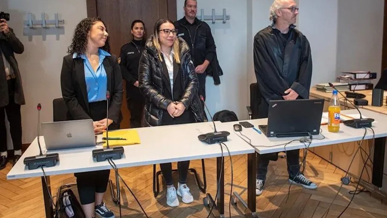 Yasemin Gundogan stands before the judge during her high-profile trial, Bremen, Germany, November 14, 2024. (Photo via Türkiye daily)