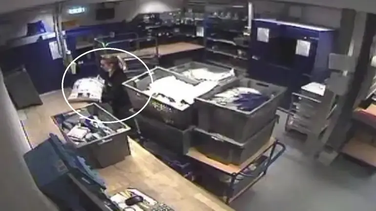 Surveillance footage from 2021 shows Yasemin Gundogan placing stolen cash in a bin at her workplace, Bremen, Germany, November 14, 2024. (Photo via Türkiye daily)