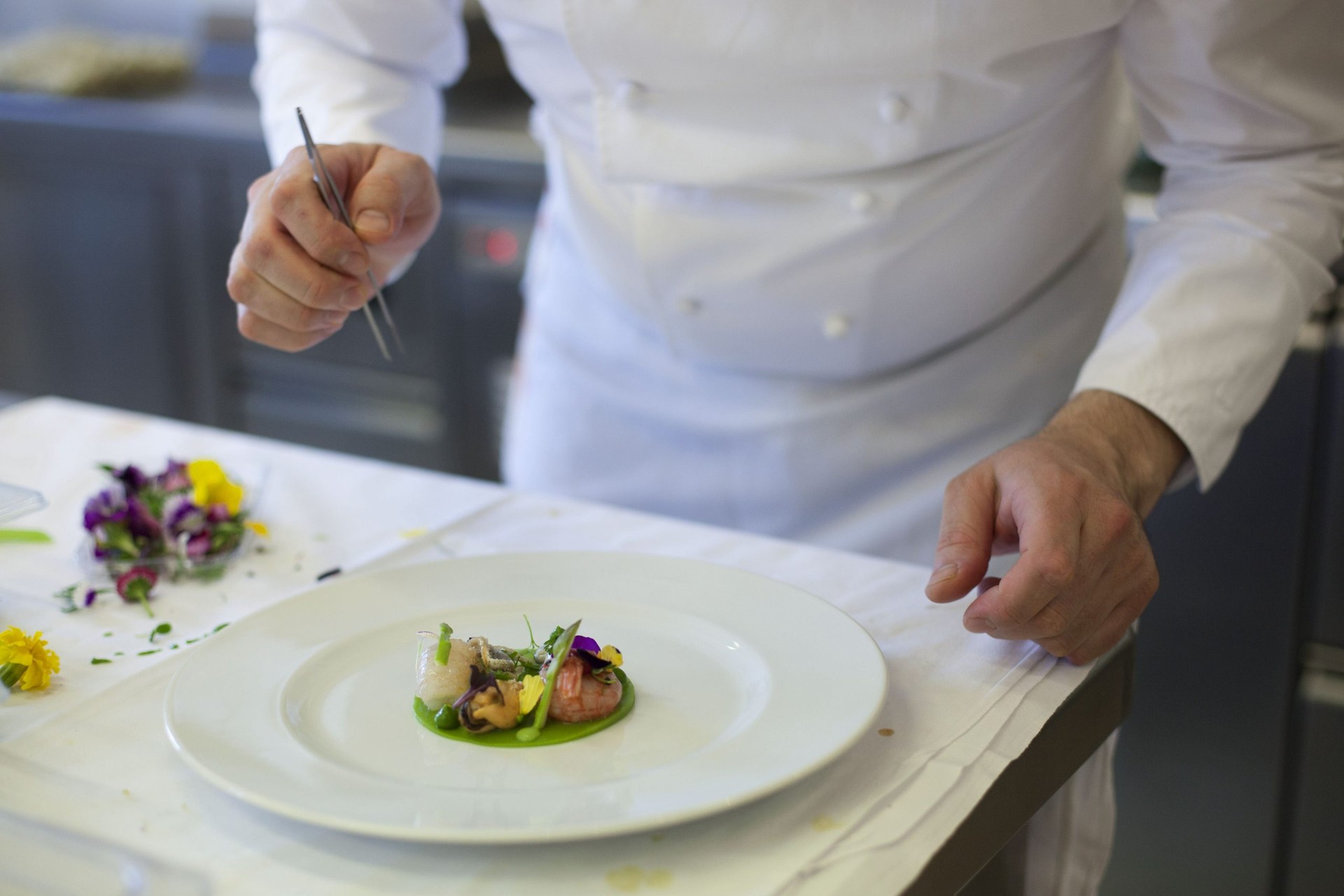 Michelin Guide 2025 revealed: 2 new restaurants in Türkiye awarded prestigious stars