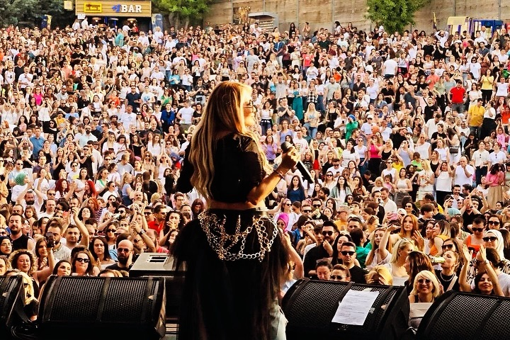Turkish pop star reveals scammers behind fake American tour dates