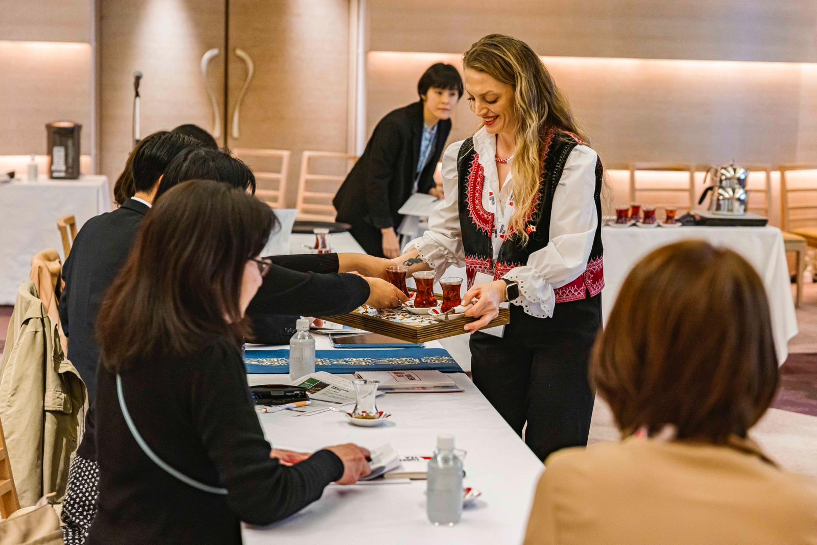 Turkish tea brewing masters are providing training to the Japanese on the traditional brewing culture of Turkish tea, Türkiye, December 17, 2024. (AA Photo)