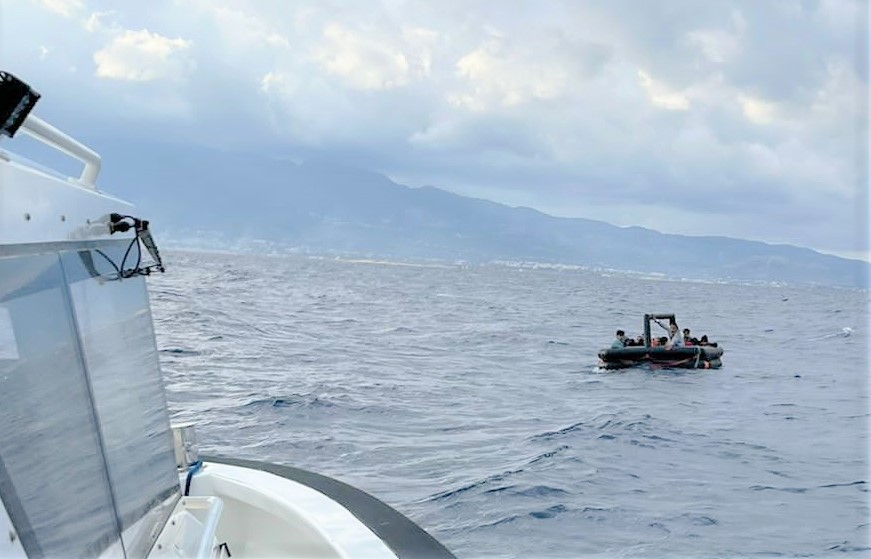Turkish coast guard rescues 21 migrants pushed back by Greece