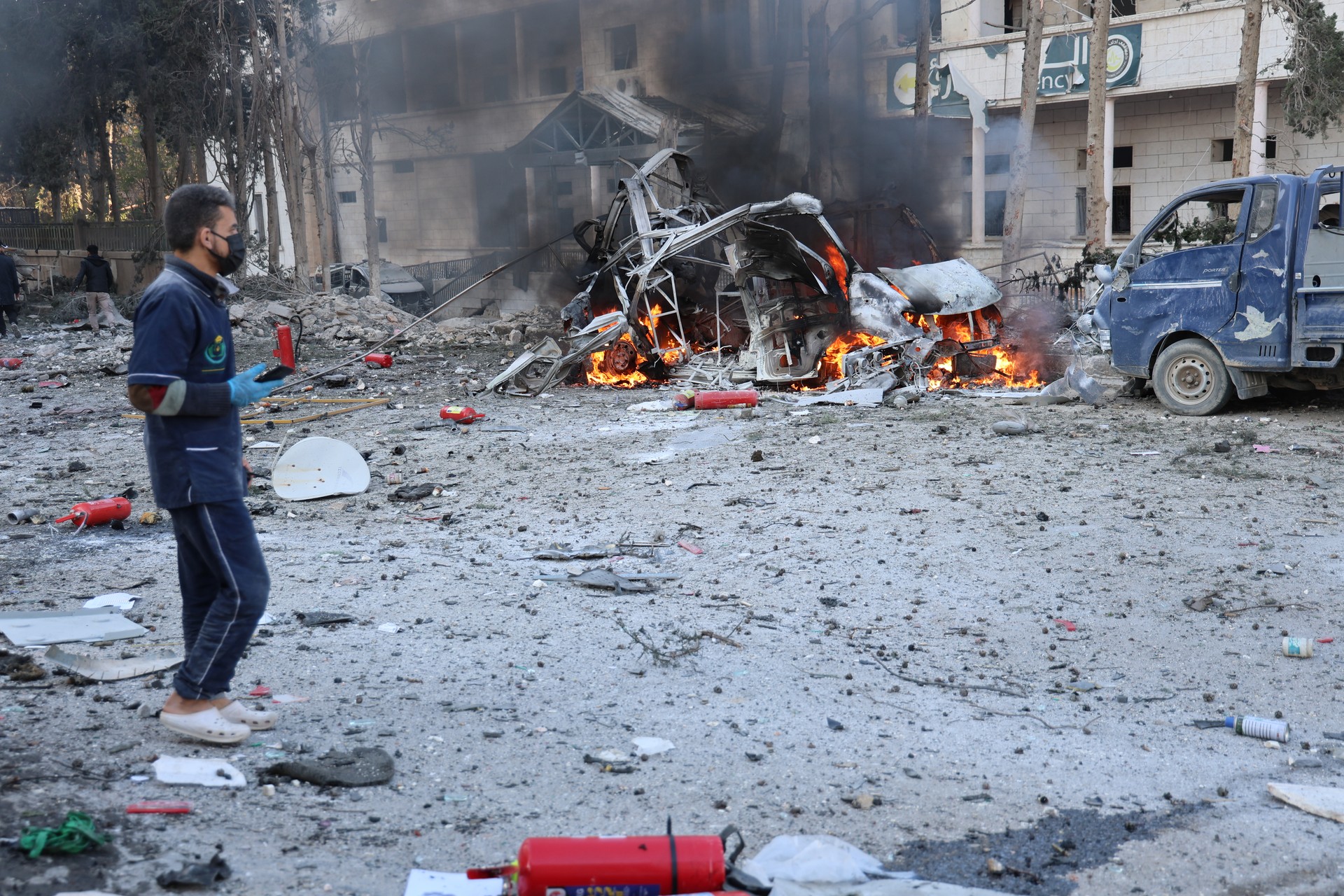Russian airstrikes target Idlib hospital, at least two dead, four children injured