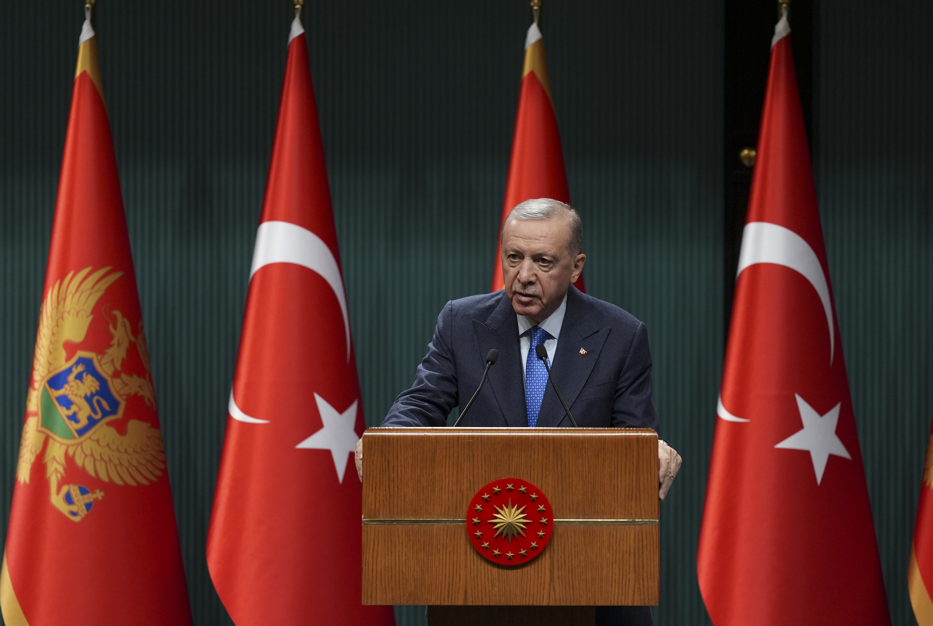 Türkiye closely monitoring Syria amid renewed clashes: Erdogan