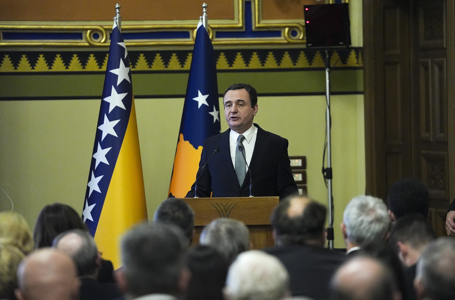 Kosovo lifts visas for Bosnians