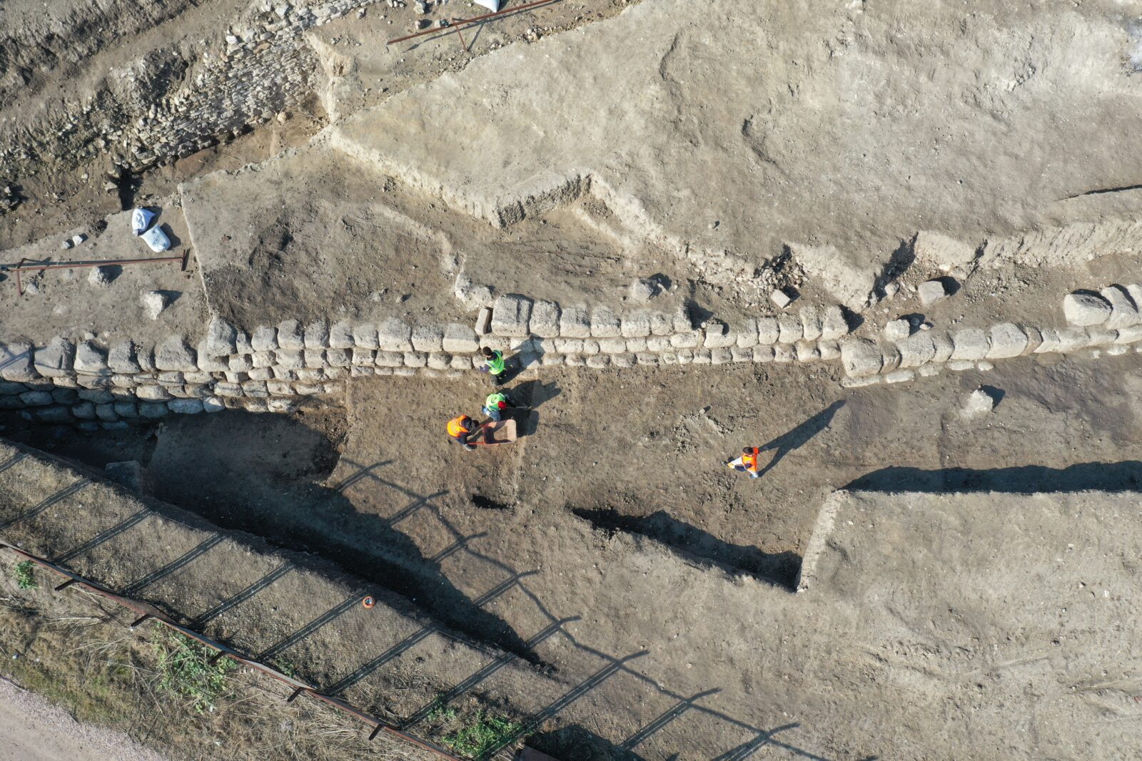 Ancient fortress wall found in Türkiye’s Daskyleion protecting against invaders