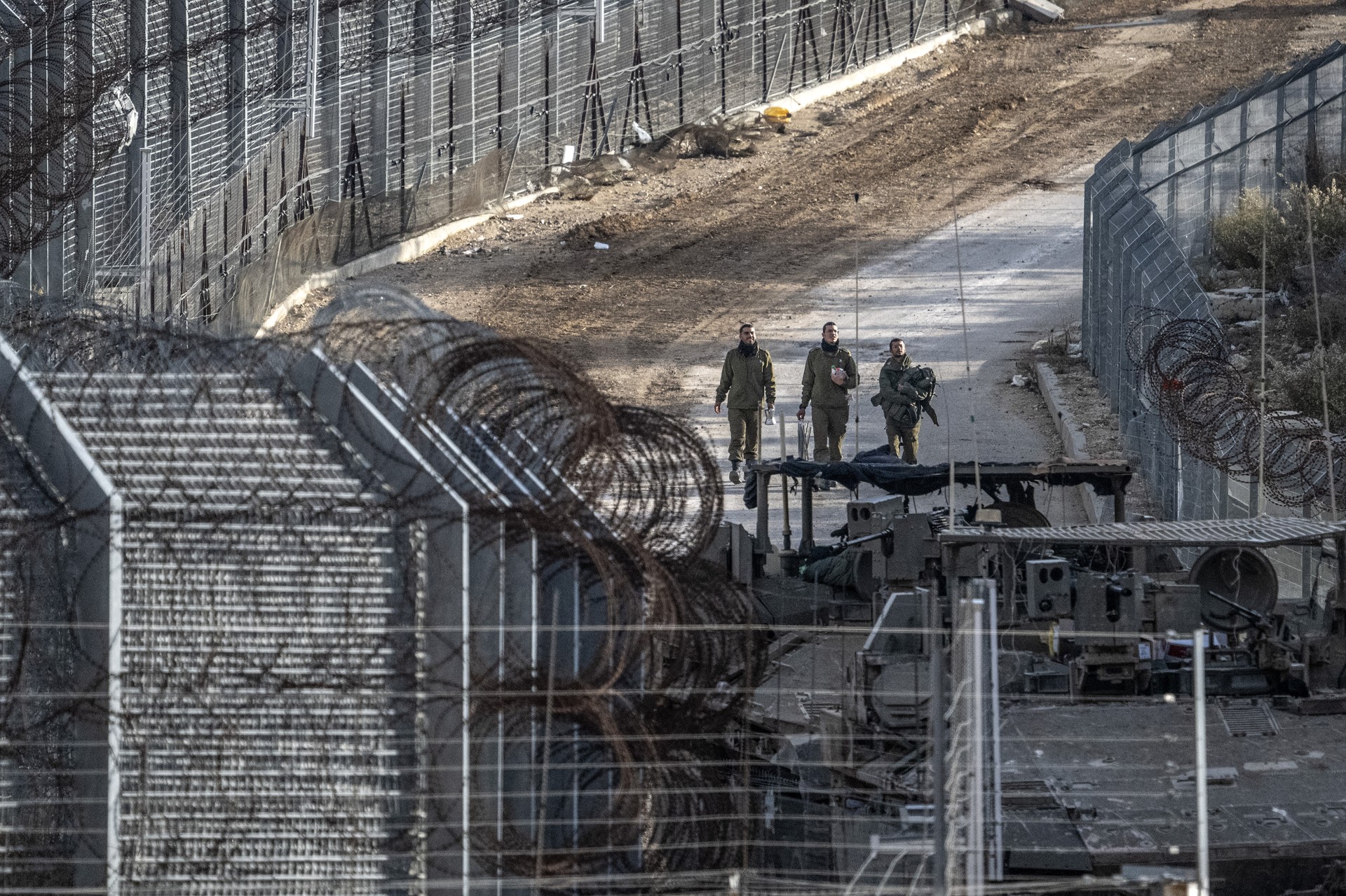 Israeli soldiers admit to targeting civilians in Gaza, labeling them as "terrorists"