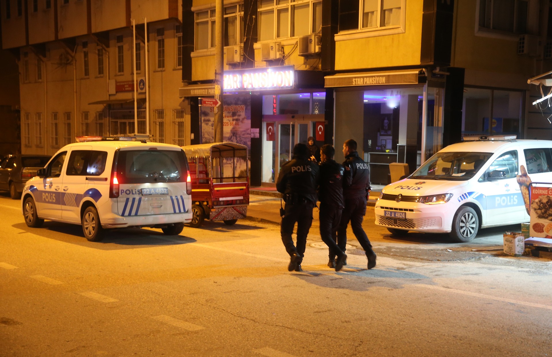 274 irregular migrants caught in Türkiye's Edirne