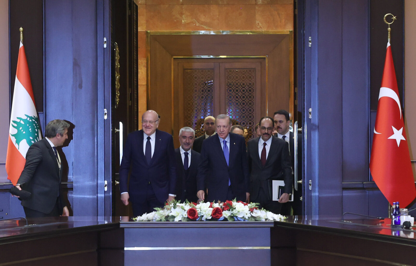 Trust in Allah and Türkiye has been our strength during crisis: Lebanese PM