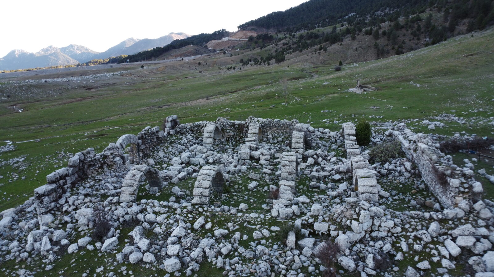 Tol Han: Türkiye’s 800-year-old heritage spot captivates nature lovers