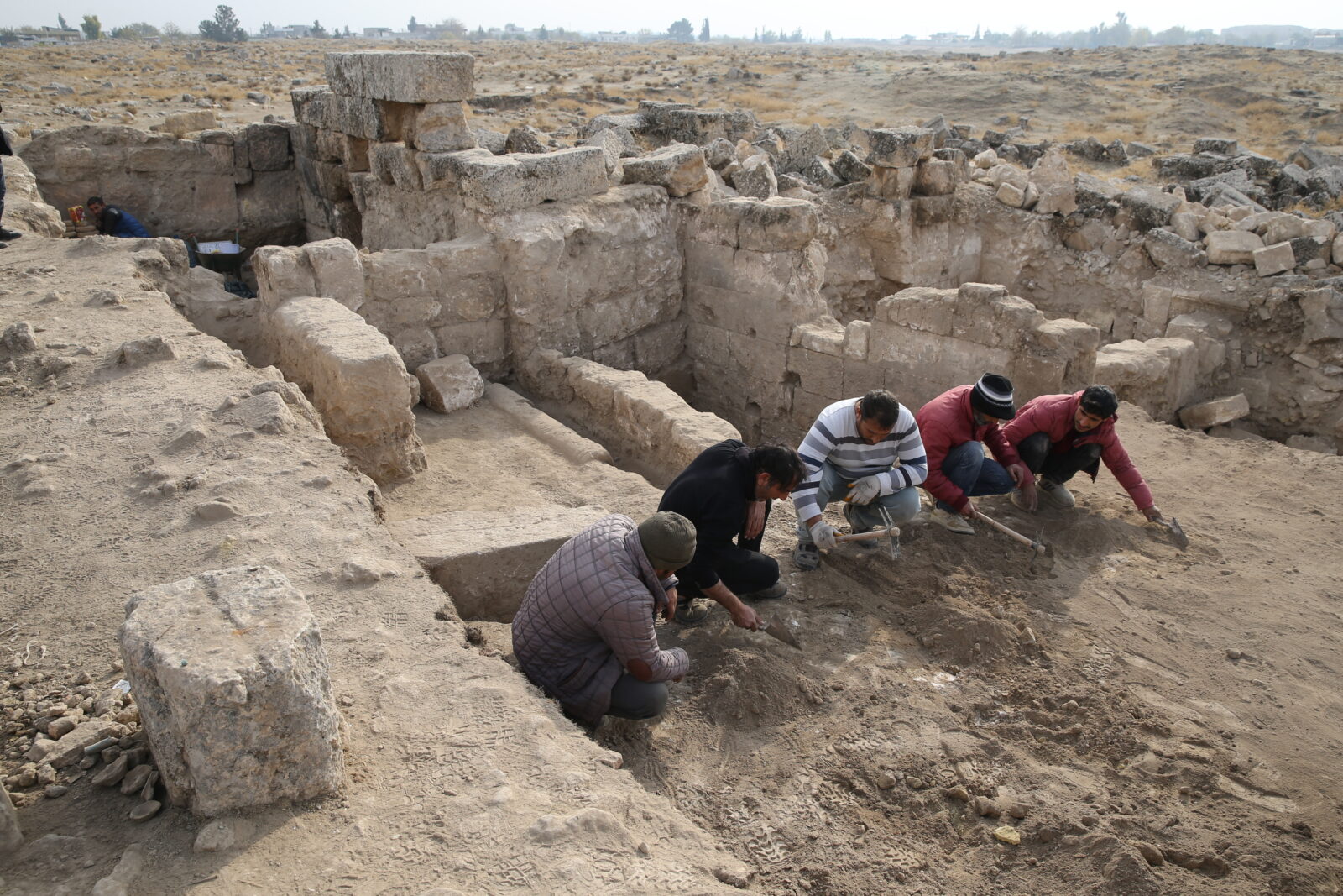 Ongoing excavations at Harran Cathedral, Sanliurfa, Türkiye, December 22, 2024. (AA Photo)Ongoing excavations at Harran Cathedral, Sanliurfa, Türkiye, December 22, 2024. (AA Photo)