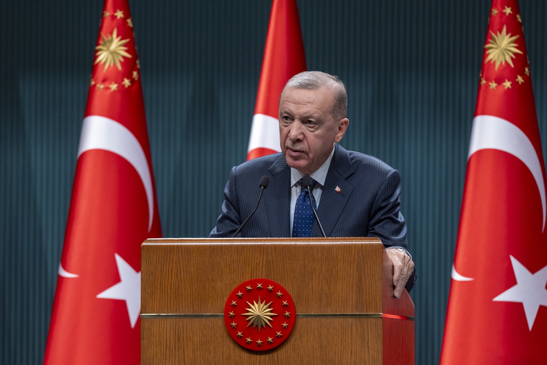 Israel's aggression aims to undermine Syrian revolution: Erdogan