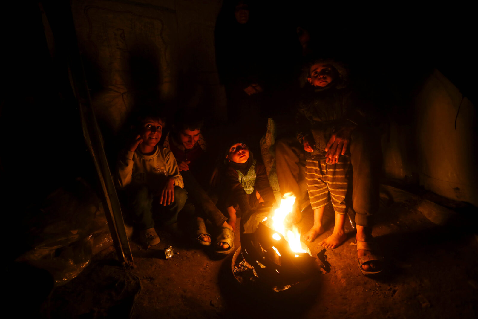 Babies in Gaza 'freezing to death,' UNRWA warns