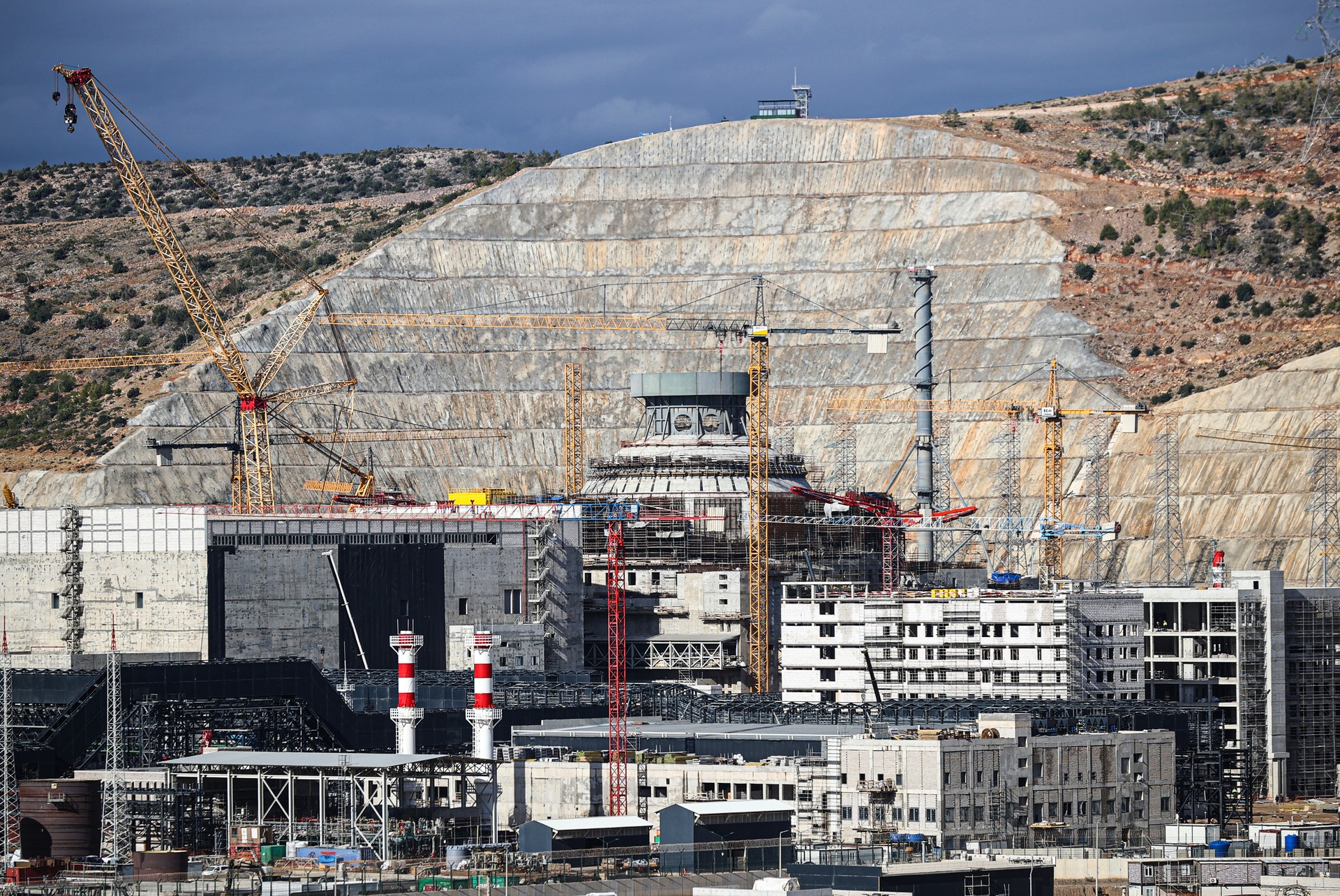 Russia, Türkiye reportedly discuss gas swap to fund Akkuyu nuclear power plant construction