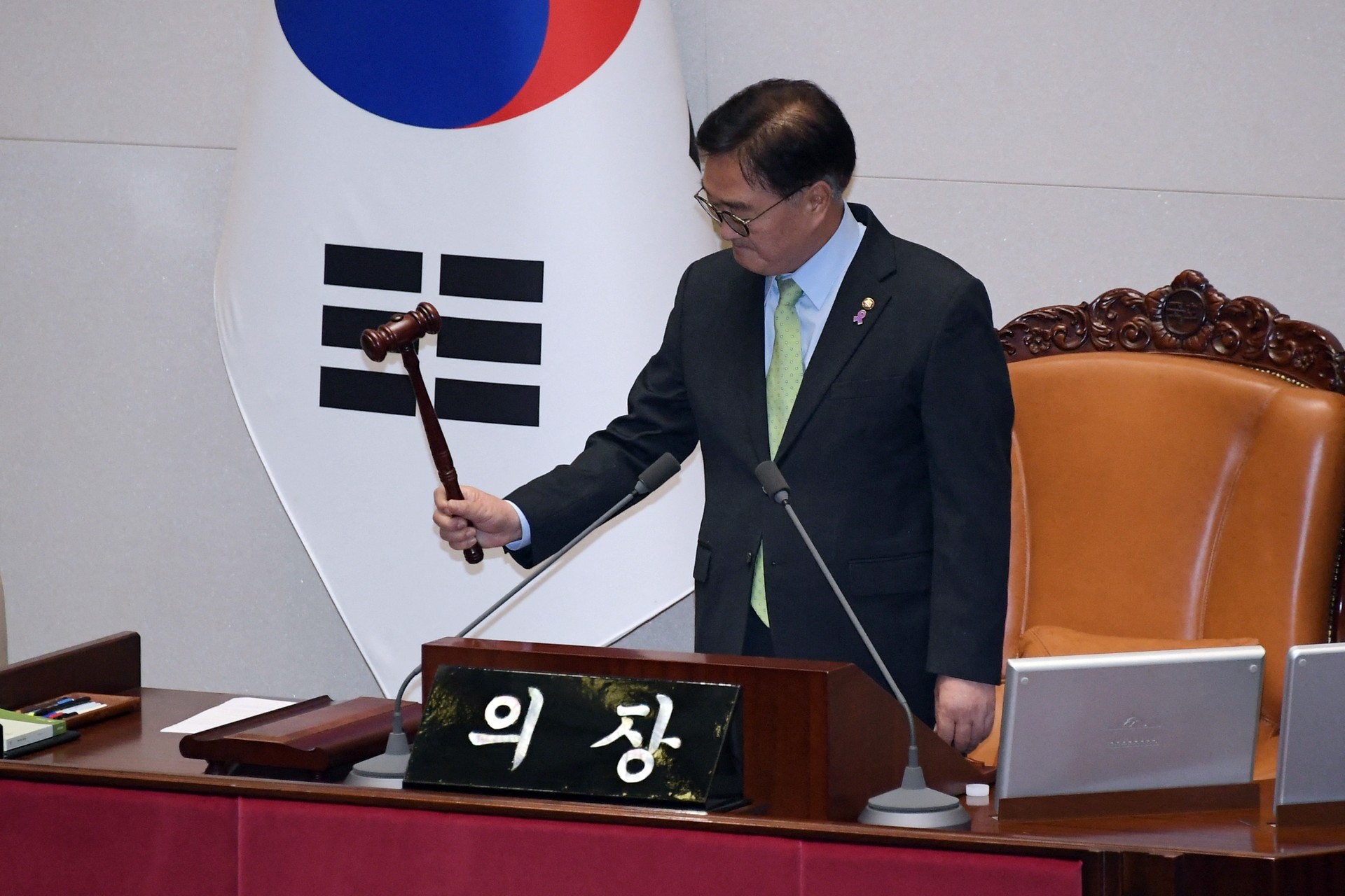 South Korean markets stabilize after martial law decree is overturned