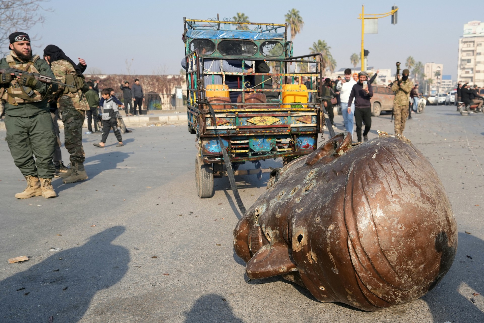 Statues of Hafez al-Assad torn down as Syria's Baath regime collapses