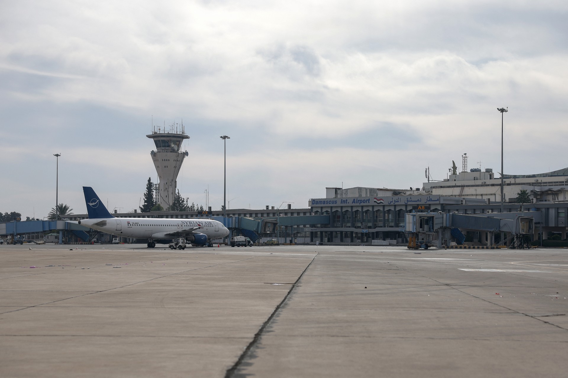 Syrian airspace to reopen for flights as preparations for civil aviation resume