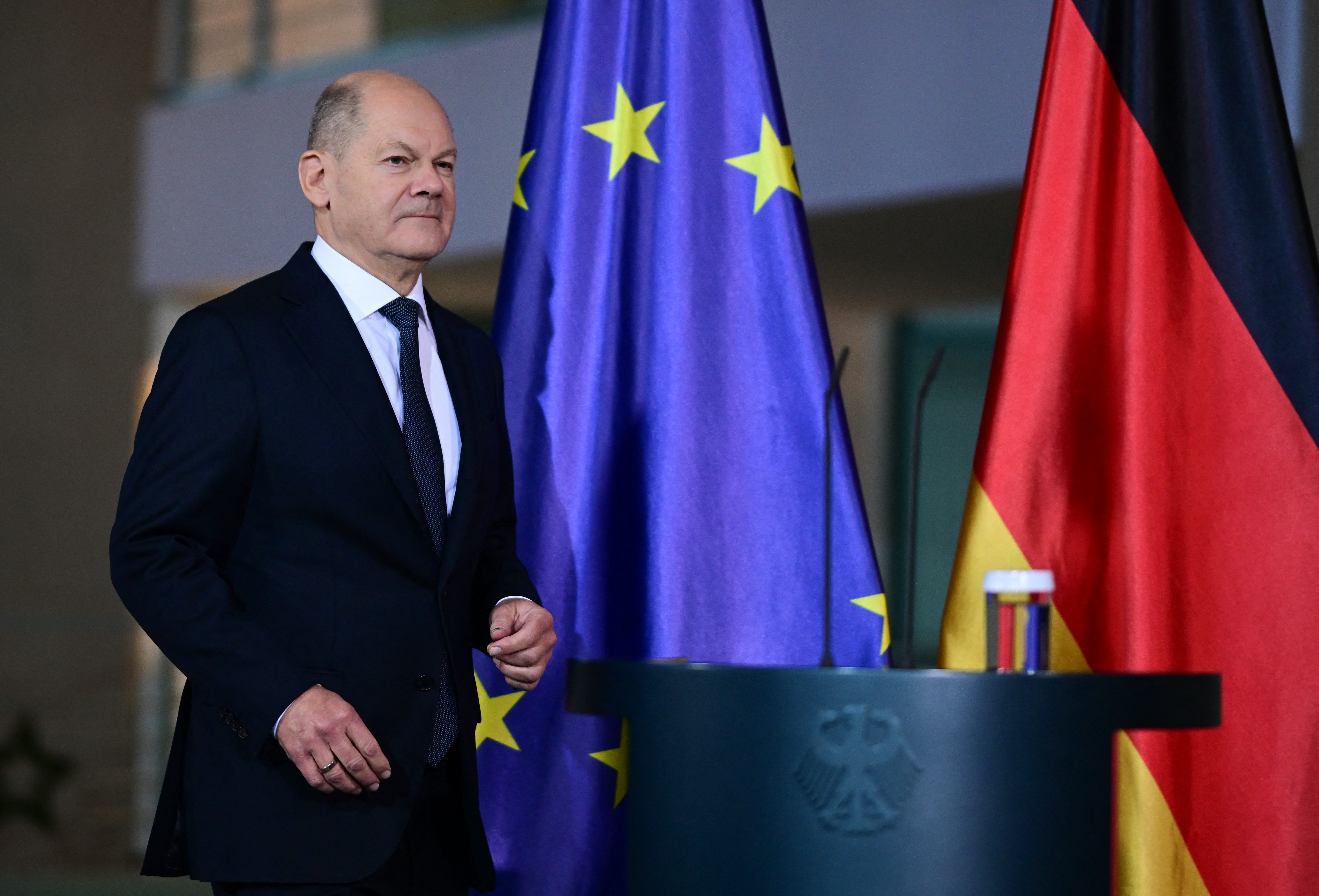 Germany’s Scholz moves toward early elections amid political turmoil