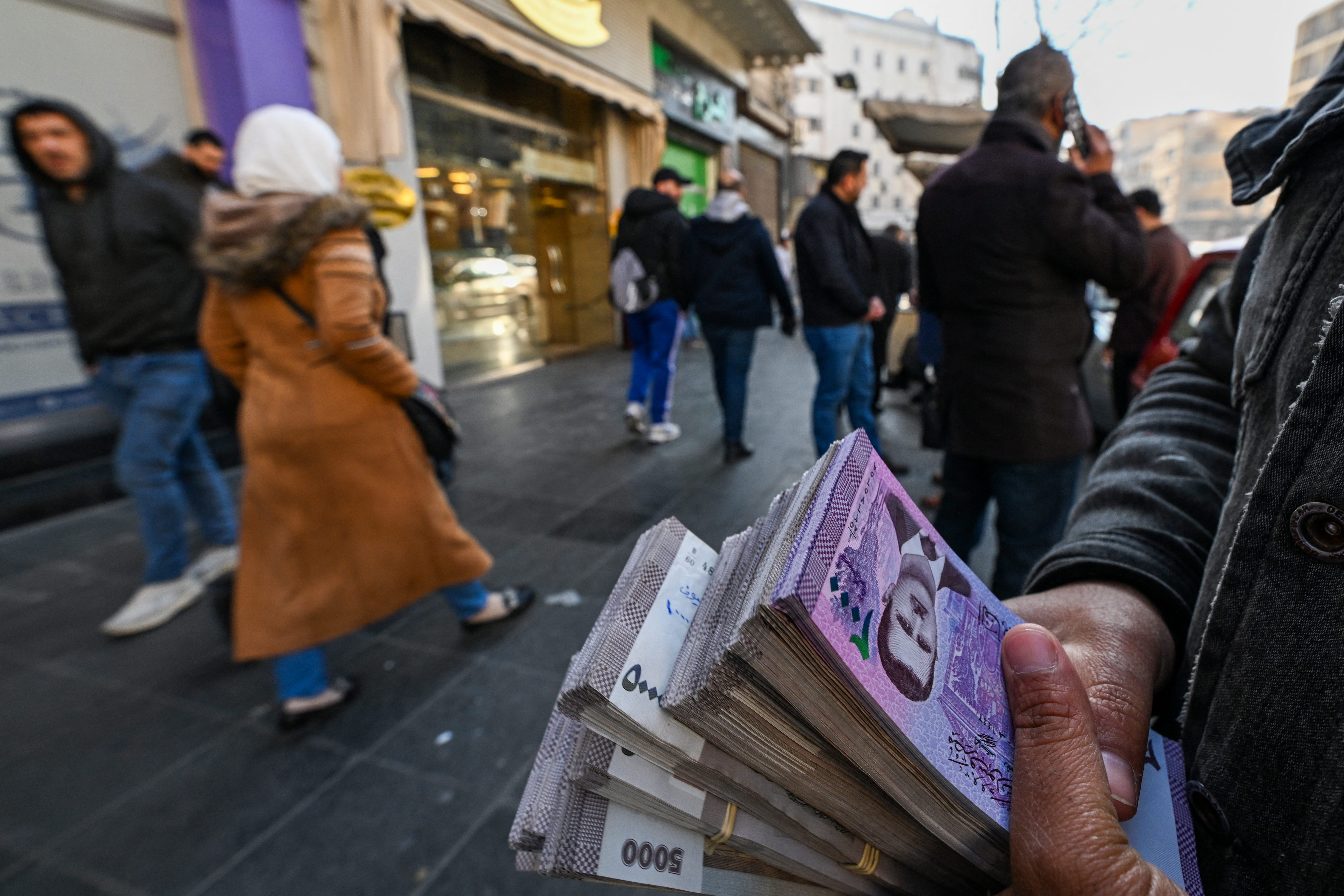 Syrian pound recovers after Assad's fall