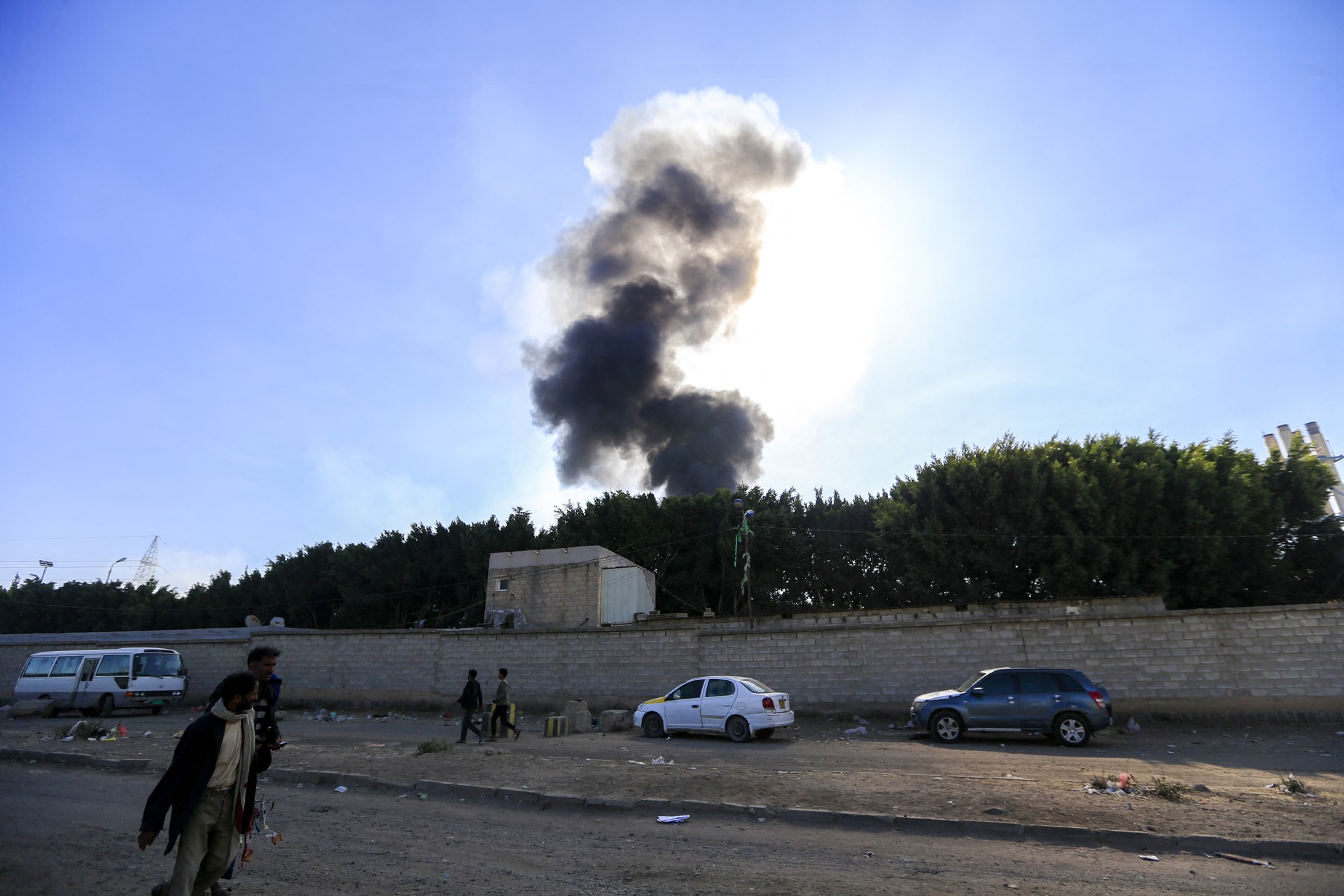 Houthis condemns Israeli airstrike on Sanaa airport amid UN departure