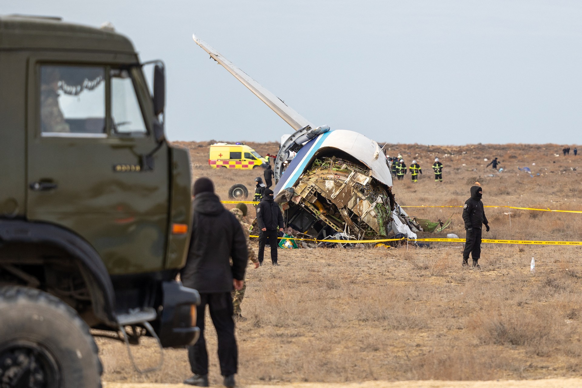 Azerbaijan mourns 38 killed in plane crash in Kazakhstan