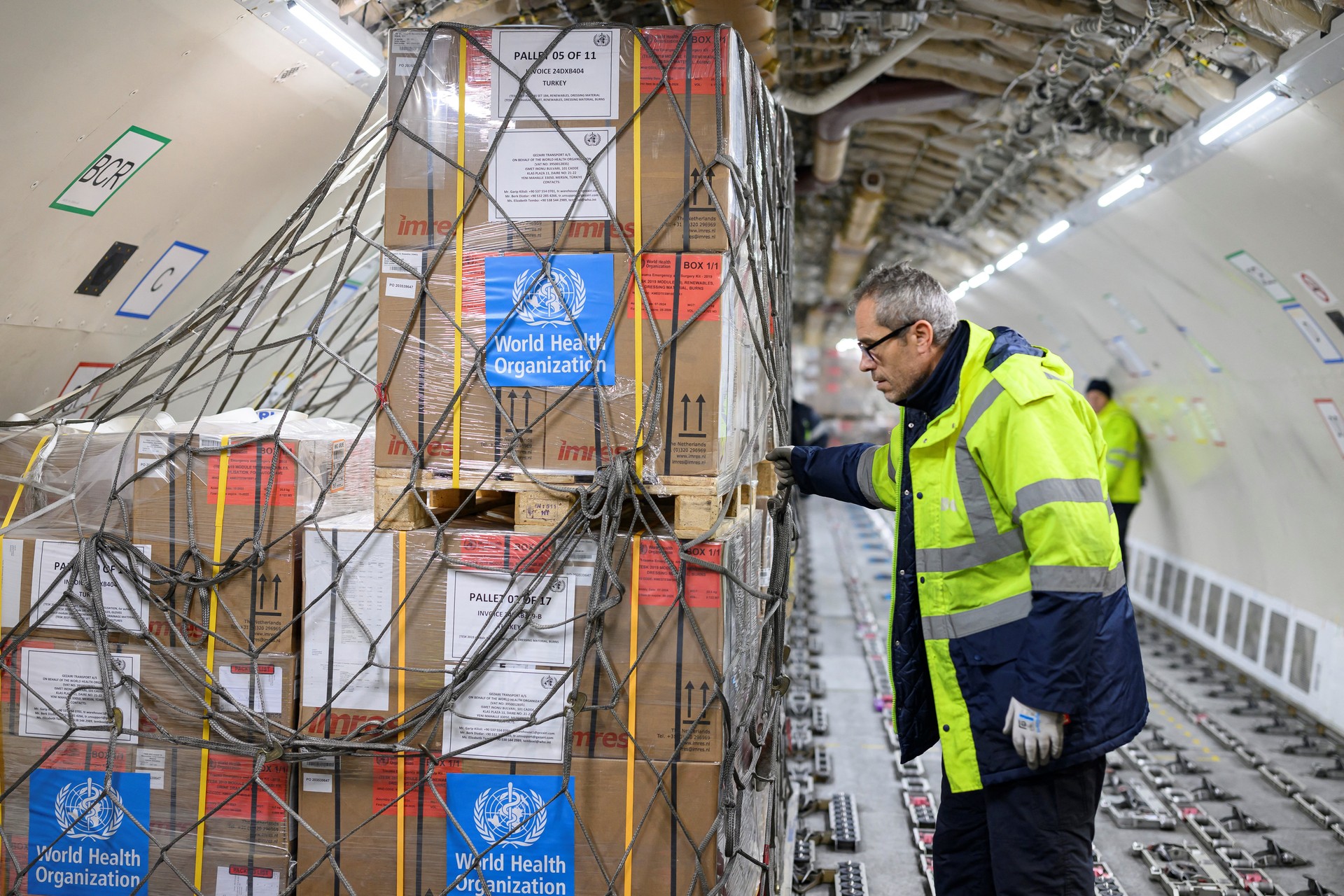 WHO delivers 50 tons of medical aid to Türkiye for Syria