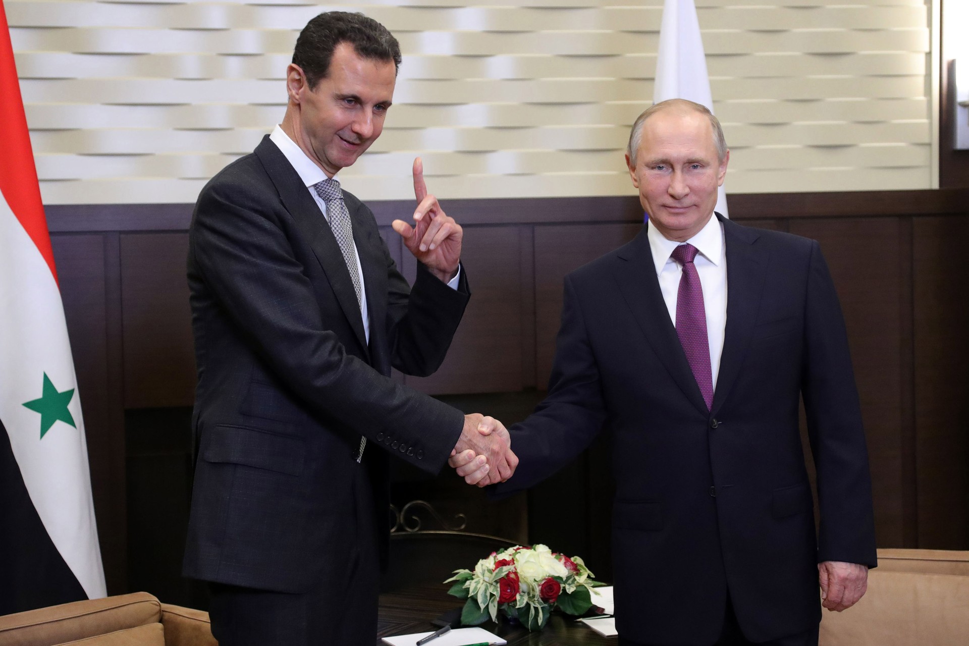 Russia collaborates with Israel while evacuating Assad: Turkish media