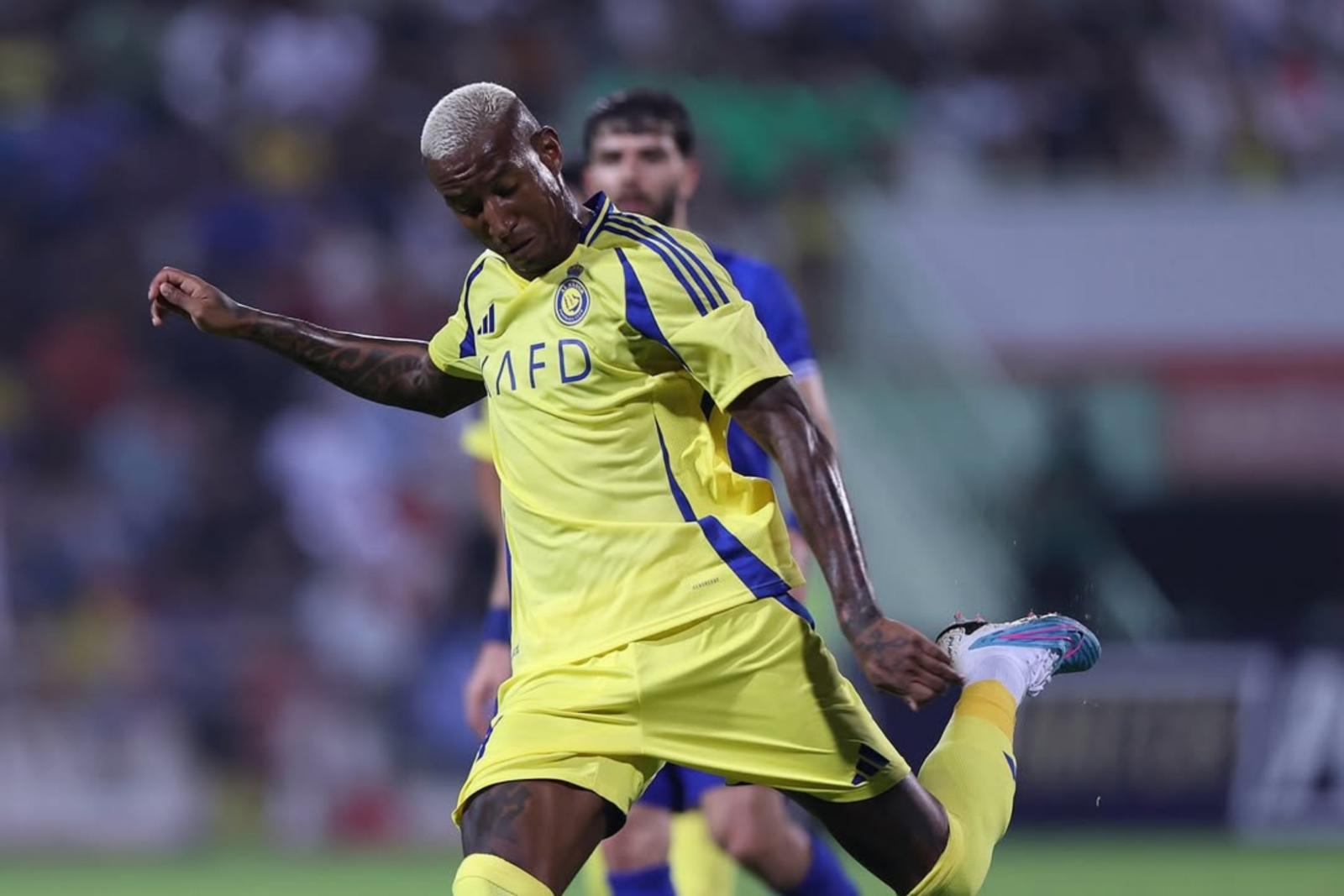 Anderson Talisca in action during Al-Nassr FC's match against Esteghlal F.C., Oct. 23, 2024. (Photo via Instagram / @andersontalisca)