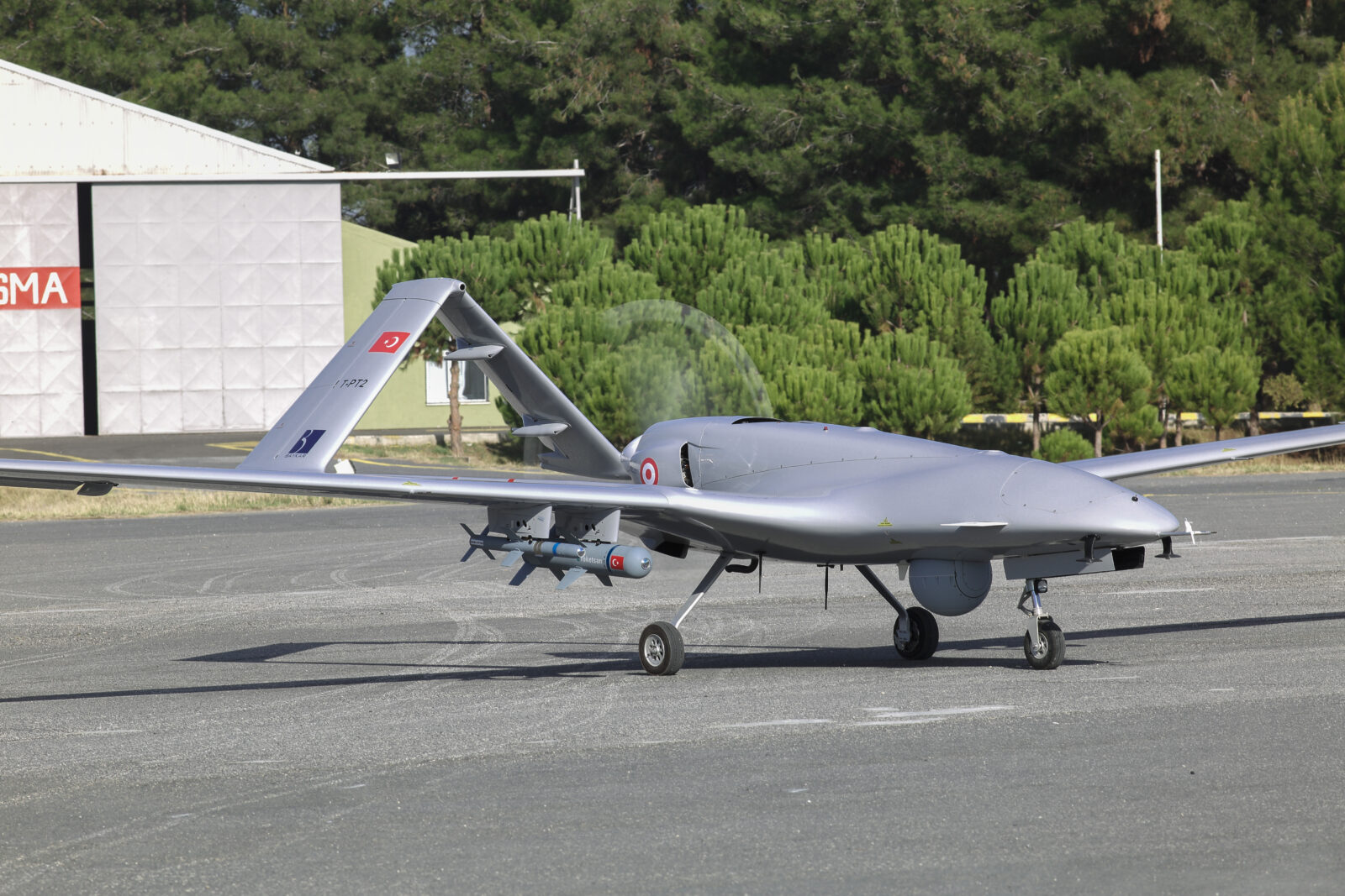 Kenya acquires 6 Bayraktar TB2 drones from Türkiye, strengthening defense ties