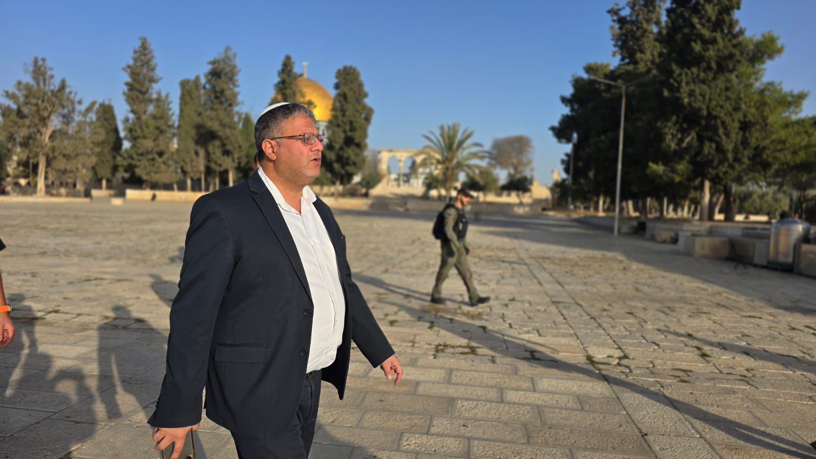 Israel blocks aid to Gaza, far-right Ben Gvir calls to 'open gates of hell'