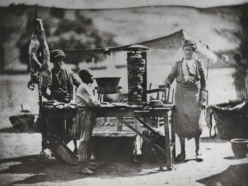 A doner shop on the streets of Istanbul, Türkiye, a photo taken in 1855. (Photo via James Robertson's archive)