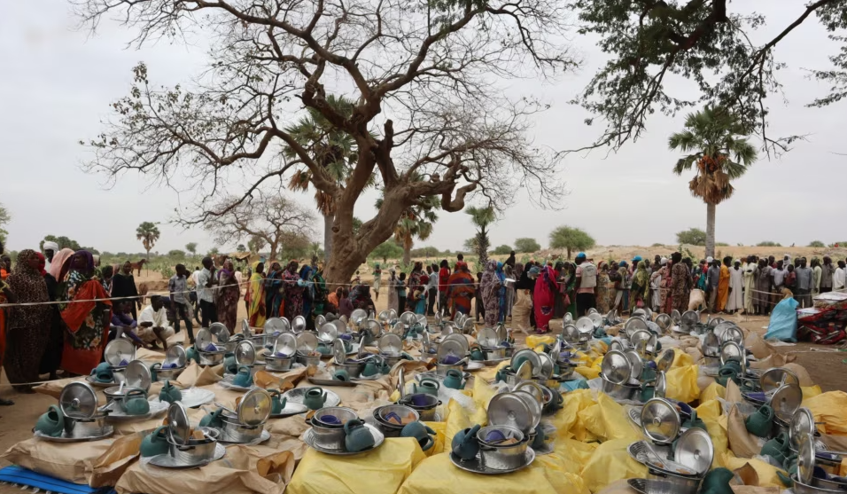 Aid kits destined to Sudanese refugees who crossed into Chad are prepared for distribution in Koufroun, Chad, on May 1, 2023. (AFP Photo)