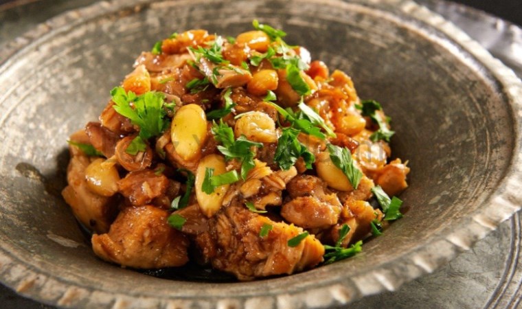 Mahmudiye (honey chicken). (Photo via lezzetler.com)