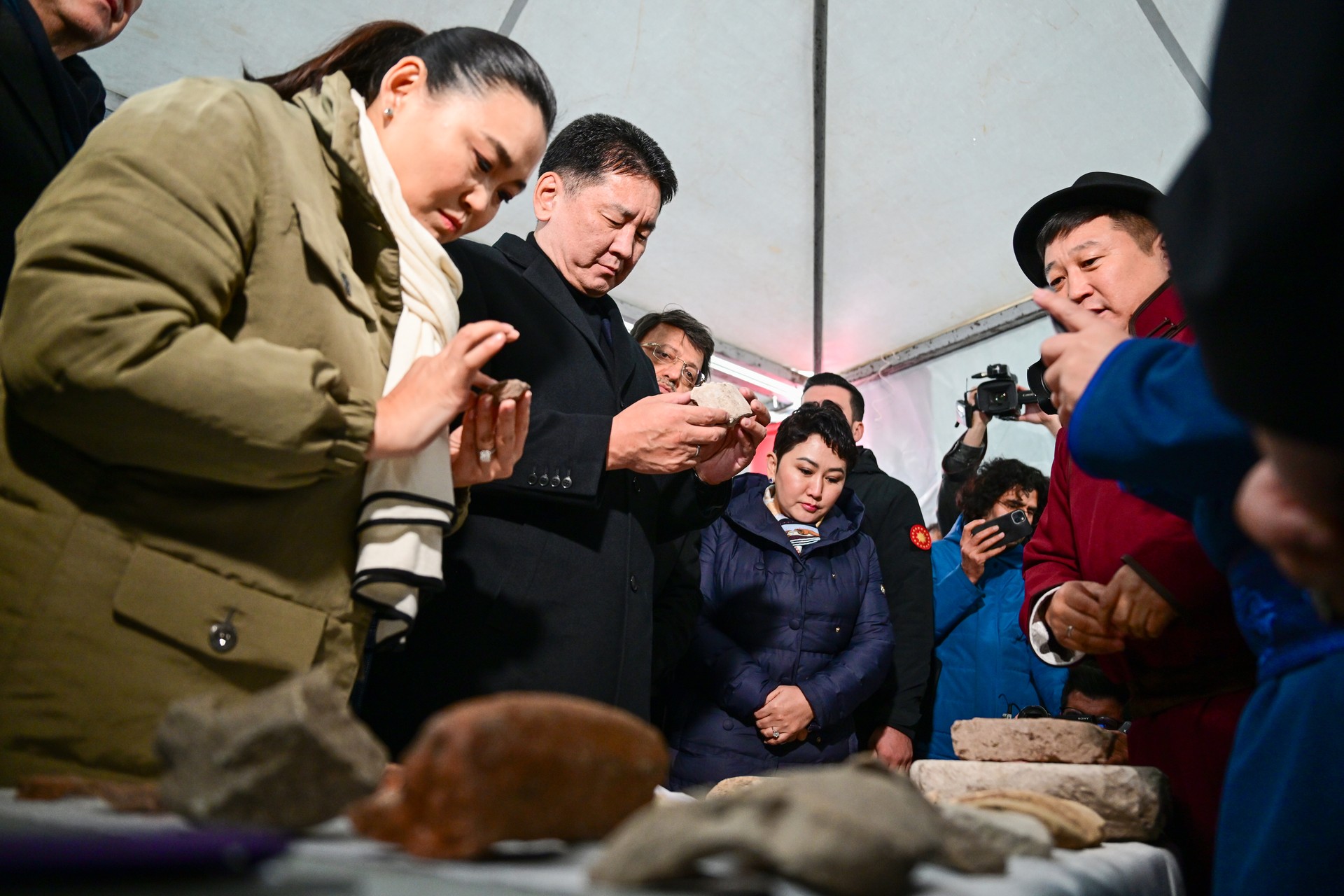 Mongolian President Ukhnaa visits Hulagu Khan’s palace ruins in Türkiye