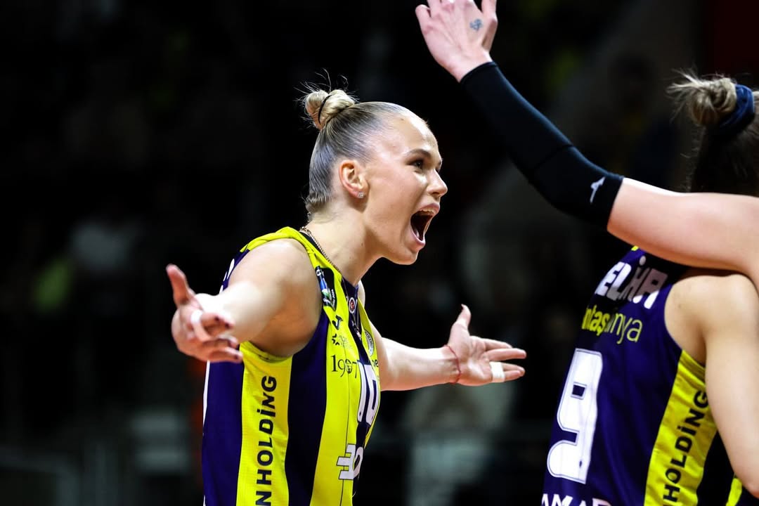 Arina Fedorovtseva celebrates scoring for Fenerbahce in their match against Allianz Vero Volley Milano, Istanbul, Türkiye, Mar. 22, 2024. (Photo via Instagram / @a.fed.10)