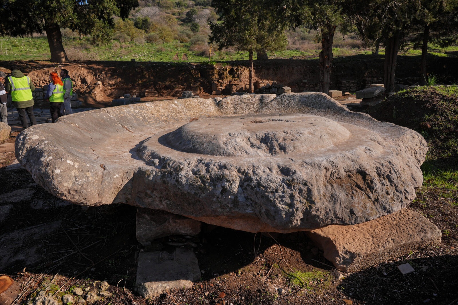 A Roman bath basin, known as a labrum, was discovered during restoration work at Ephesus Archaeological Site, Izmir, Türkiye, December 18, 2024. (AA Photo)