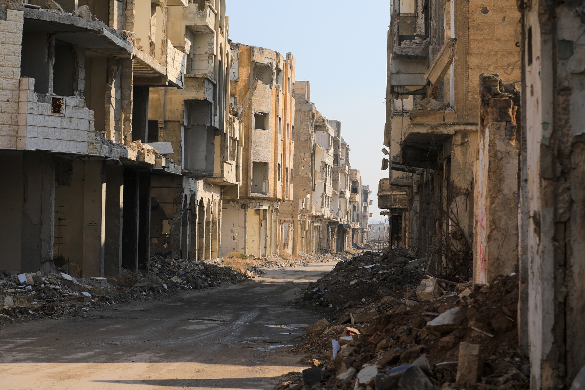 US State Department warns of 'potential imminent attacks' in Syria, issues travel warning Image