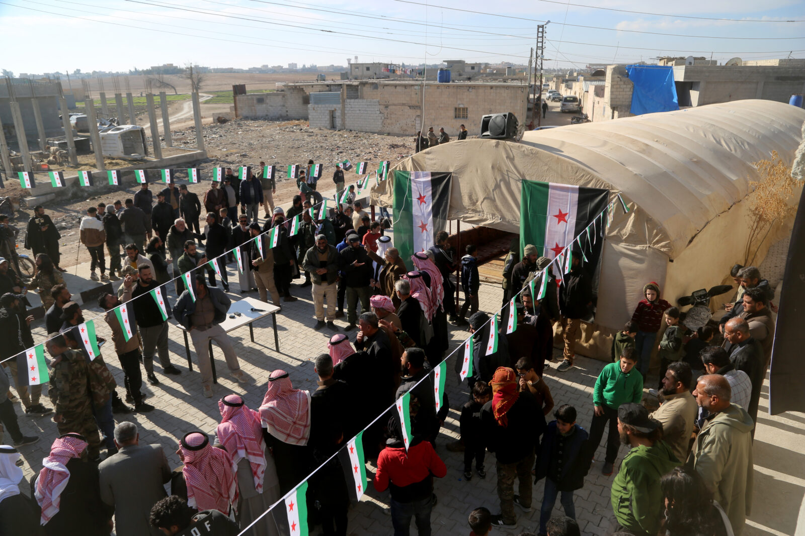 Tall Abyad tribes ask Syria's new administration for support against PKK/YPG