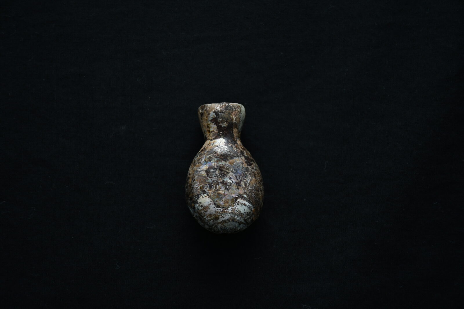 An 800-year-old ceramic fragment believed to depict an Anatolian leopard, Hasankeyf, Batman, Türkiye, Jan. 6, 2025. (AA Photo)