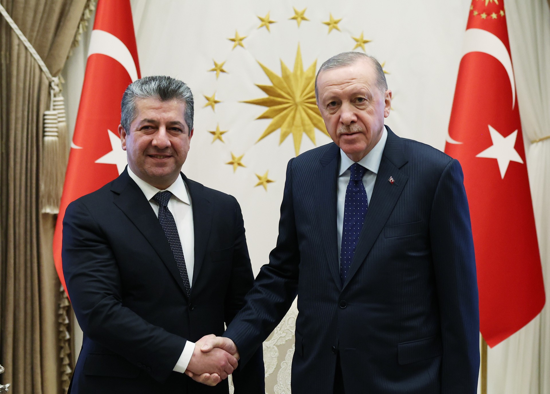 Erdogan hosts Iraq's Kurdistan Regional Government's Barzani for stability talks
