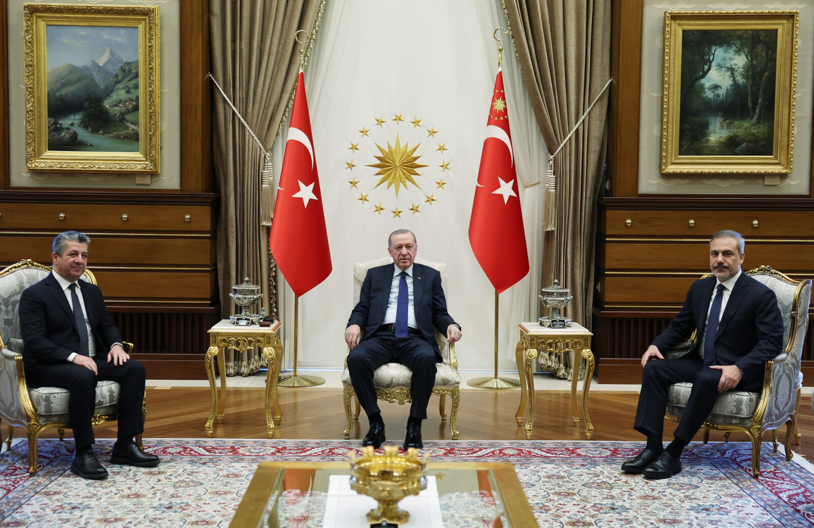 Erdogan hosts Iraq KRG's Barzani to discuss regional stability, development projects
