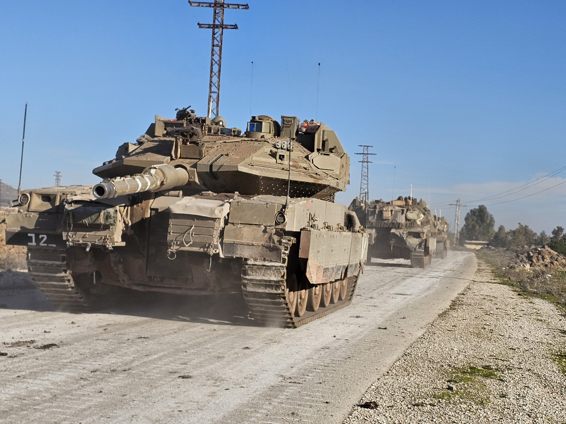 Israeli forces expand occupation in southern Syria, advance near Damascus