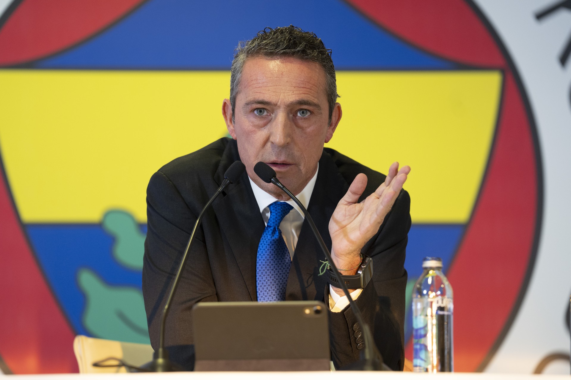 Fenerbahce president accuses Galatasaray of match-fixing