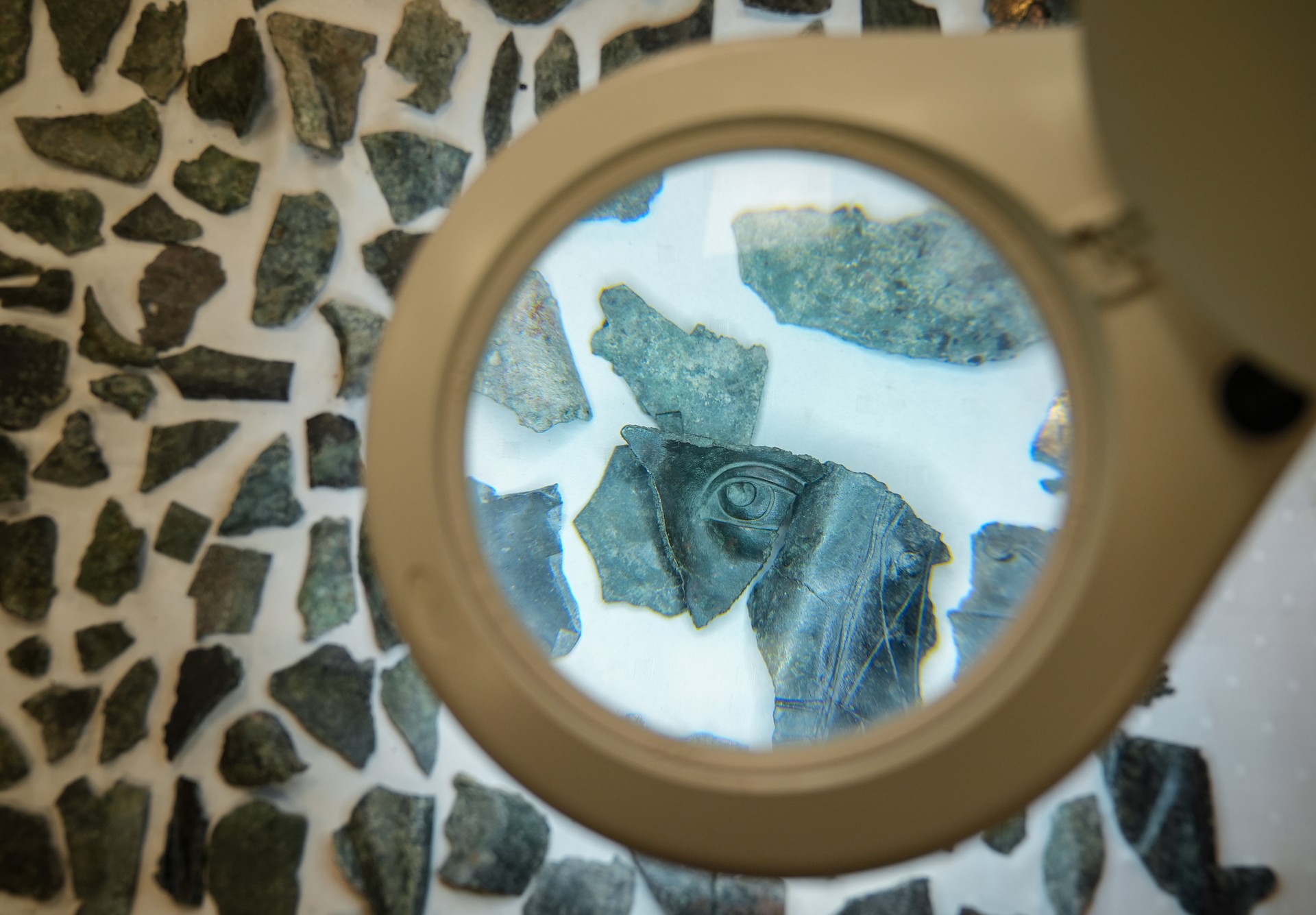 Hidden story behind 2,000 bronze statue fragments unearthed in Izmir’s ancient 'junkyard'
