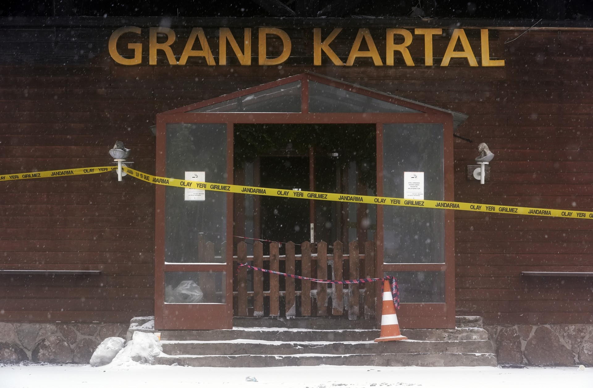 Grand Kartal Hotel fire in Türkiye: Staff claims hotel manager downplayed alarm