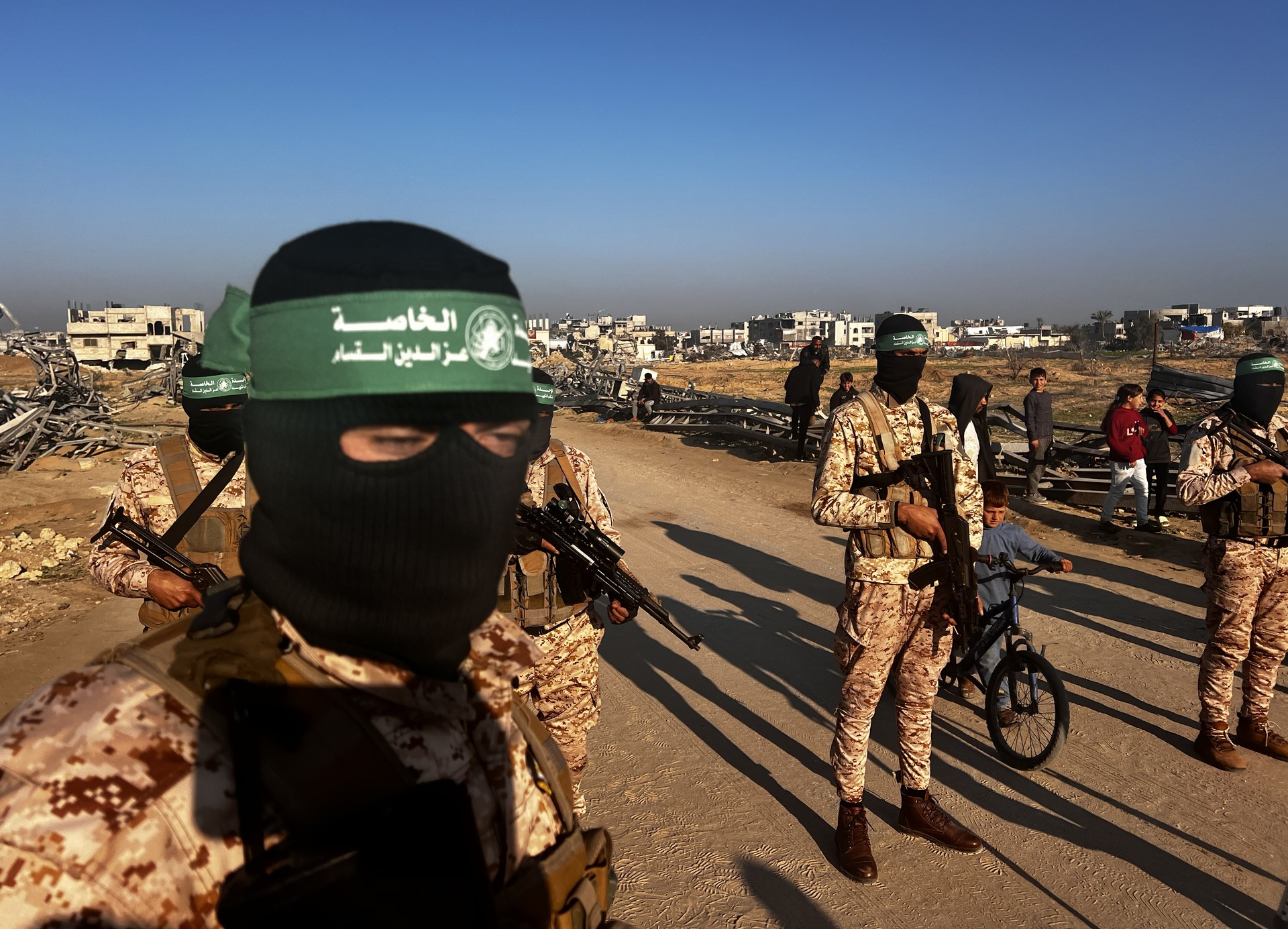 Hamas to release 3 Israeli hostages in prisoner exchange