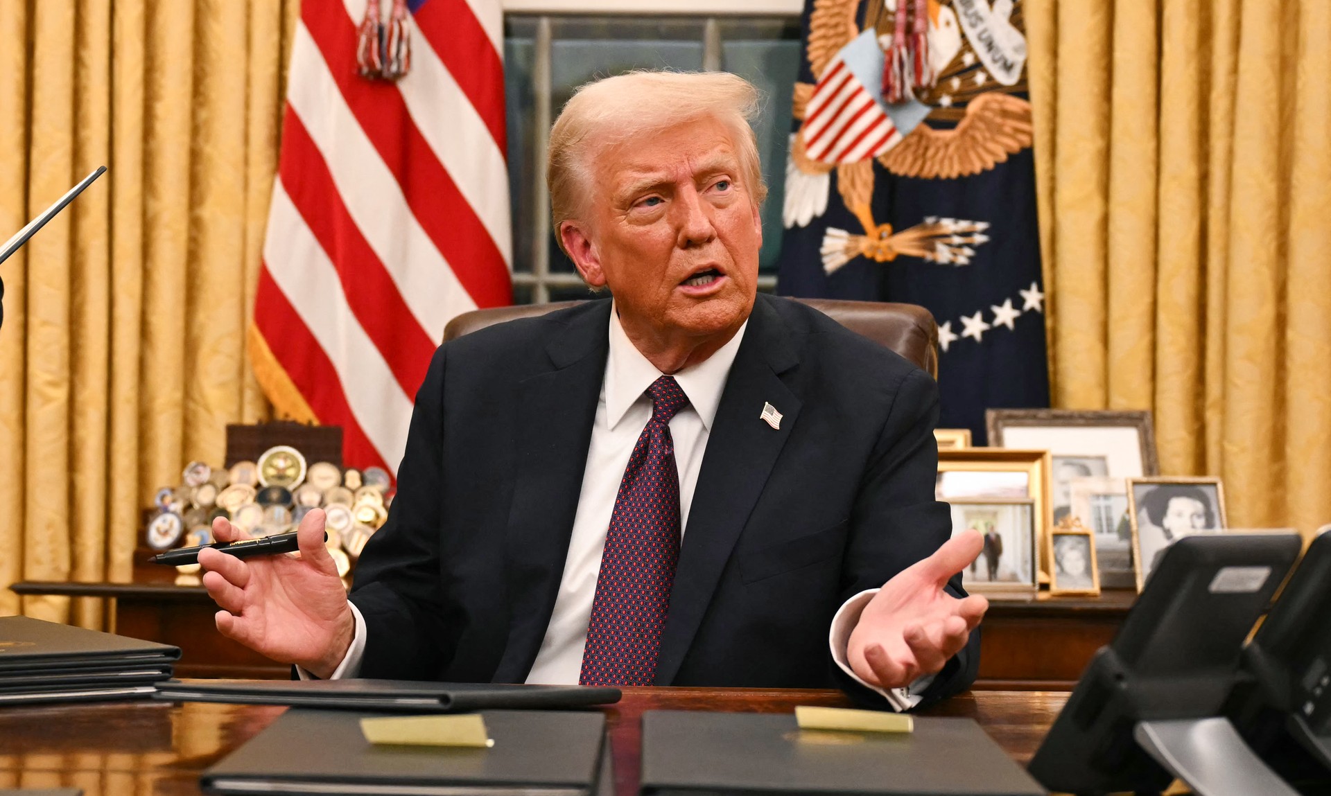 Trump delays tariffs on Mexico and Canada, while China announces countermeasures