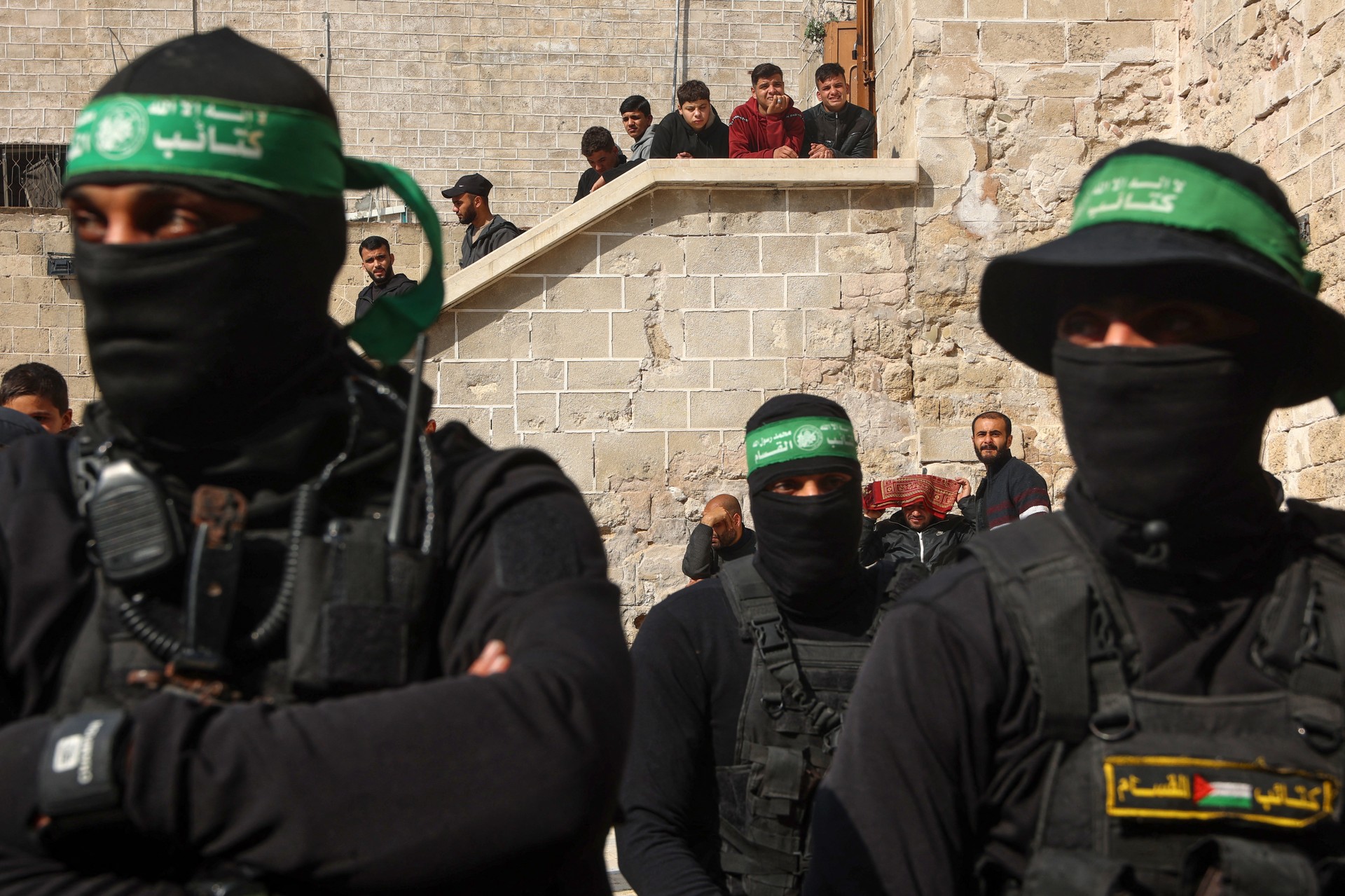 Hamas names 4 Israeli women soldiers to be released under Gaza cease-fire deal