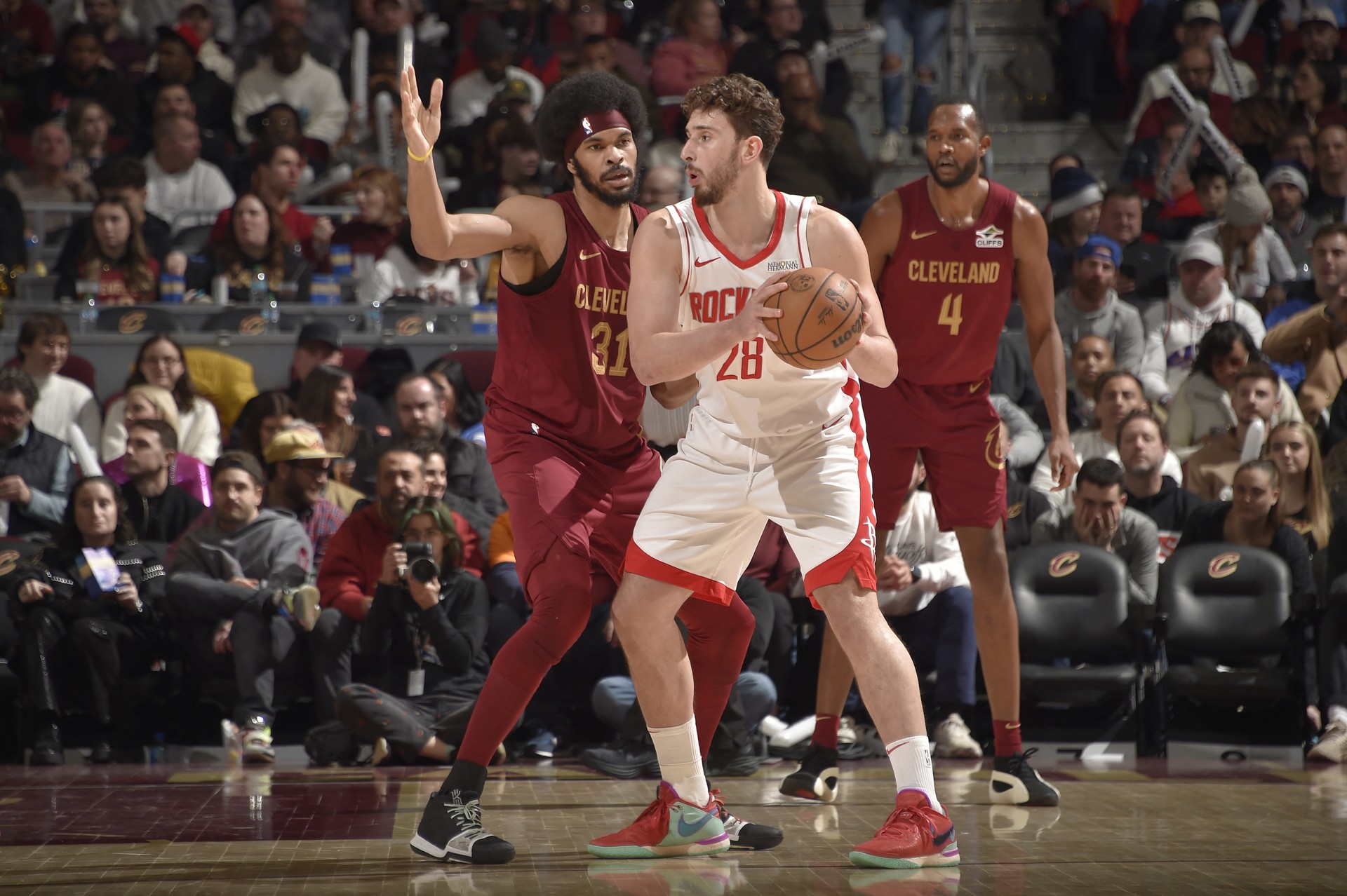 Alperen Sengun shines in Rockets' victory over Cavaliers, boosting All-Star hopes