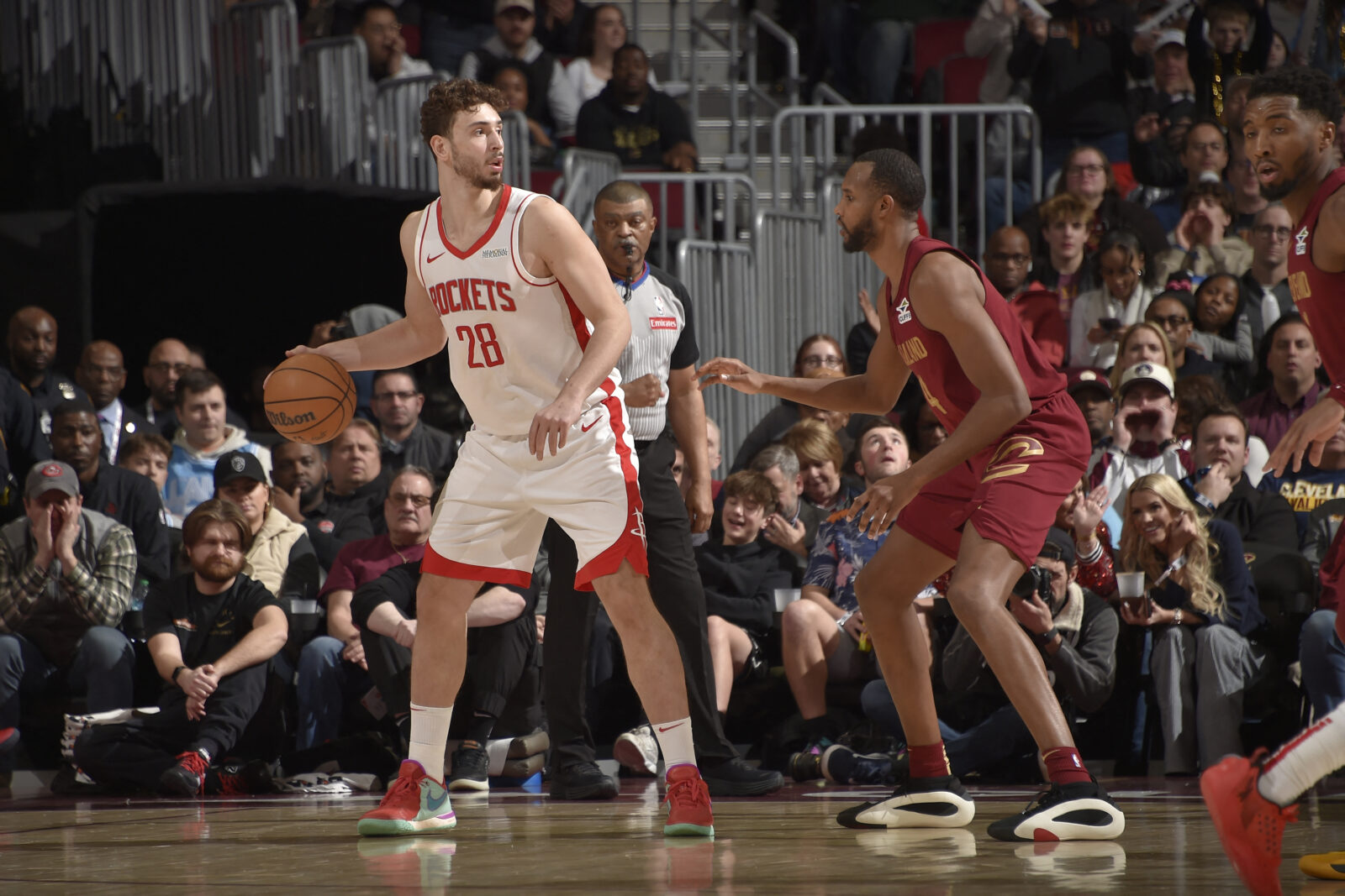Alperen Sengun #28 of the Houston Rockets handles the ball during the game against the Cleveland Cavaliers on Jan. 25, 2025, at Rocket Mortgage FieldHouse in Cleveland, Ohio. (AFP Photo)